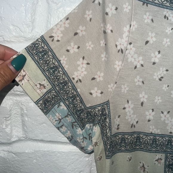 Women light mix color print  Casual Dress 1X long fit comfortable stretchy dress - Picture 3 of 5